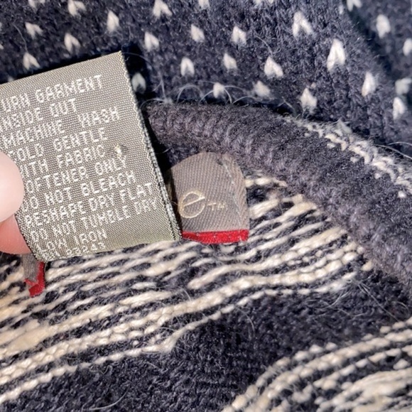 New York style vintage black knit sweater with shoulder pads size large - Picture 5 of 7